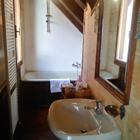La Finestra Sulla Contea Holiday home Ovaro