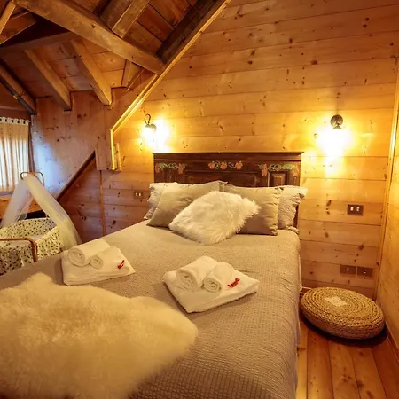 La Finestra Sulla Contea Ovaro